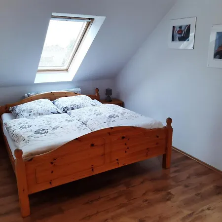 Günther Am Park Apartamento *